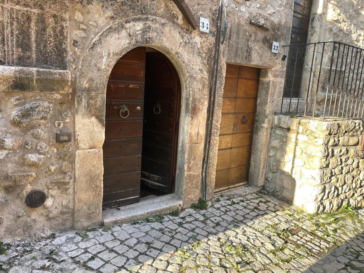 サント・ステーファノ・ディ・セッサーニオ Terra Della Baroniaヴィラ エクステリア 写真